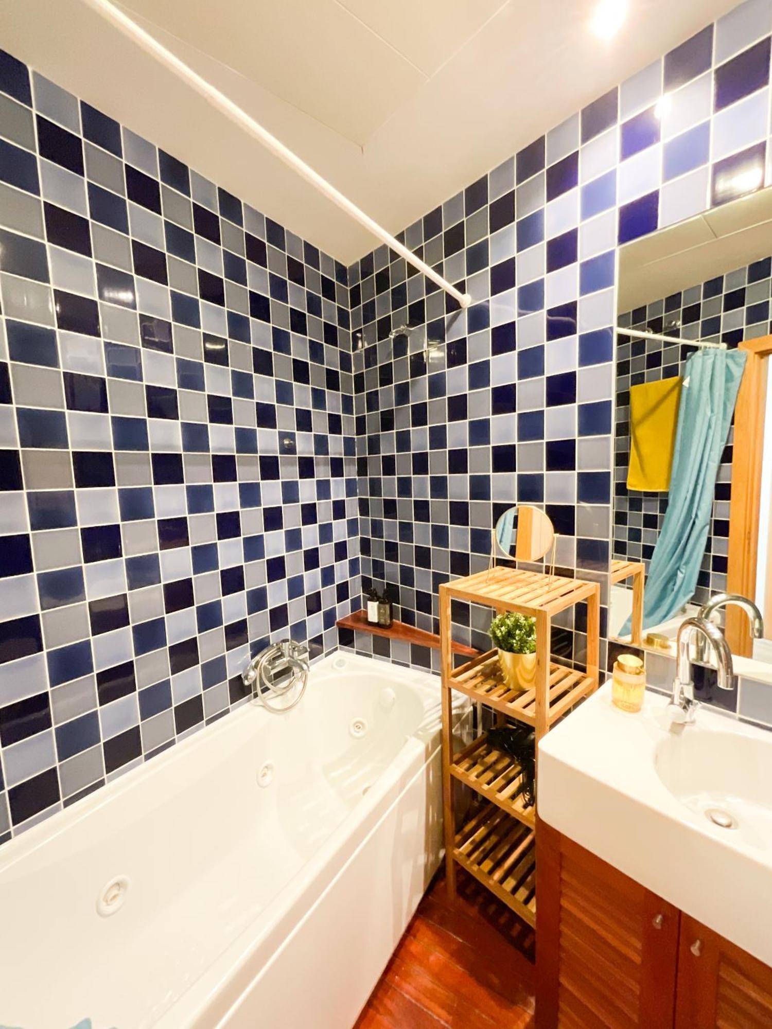 Luxury In Chiado 1 Br * Lissabon